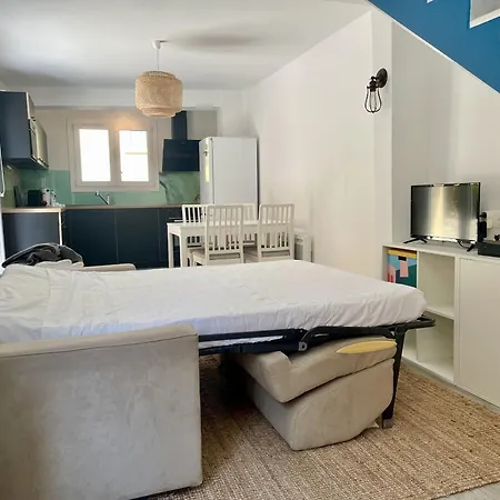Petite Maison Avec Terrasse روكوبرُن كاب مارتي
